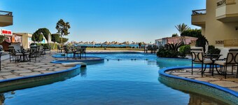 Magic Beach Resort