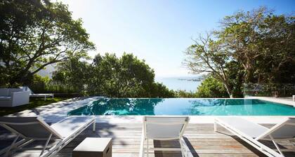 Number Eleven Self Catering Villa