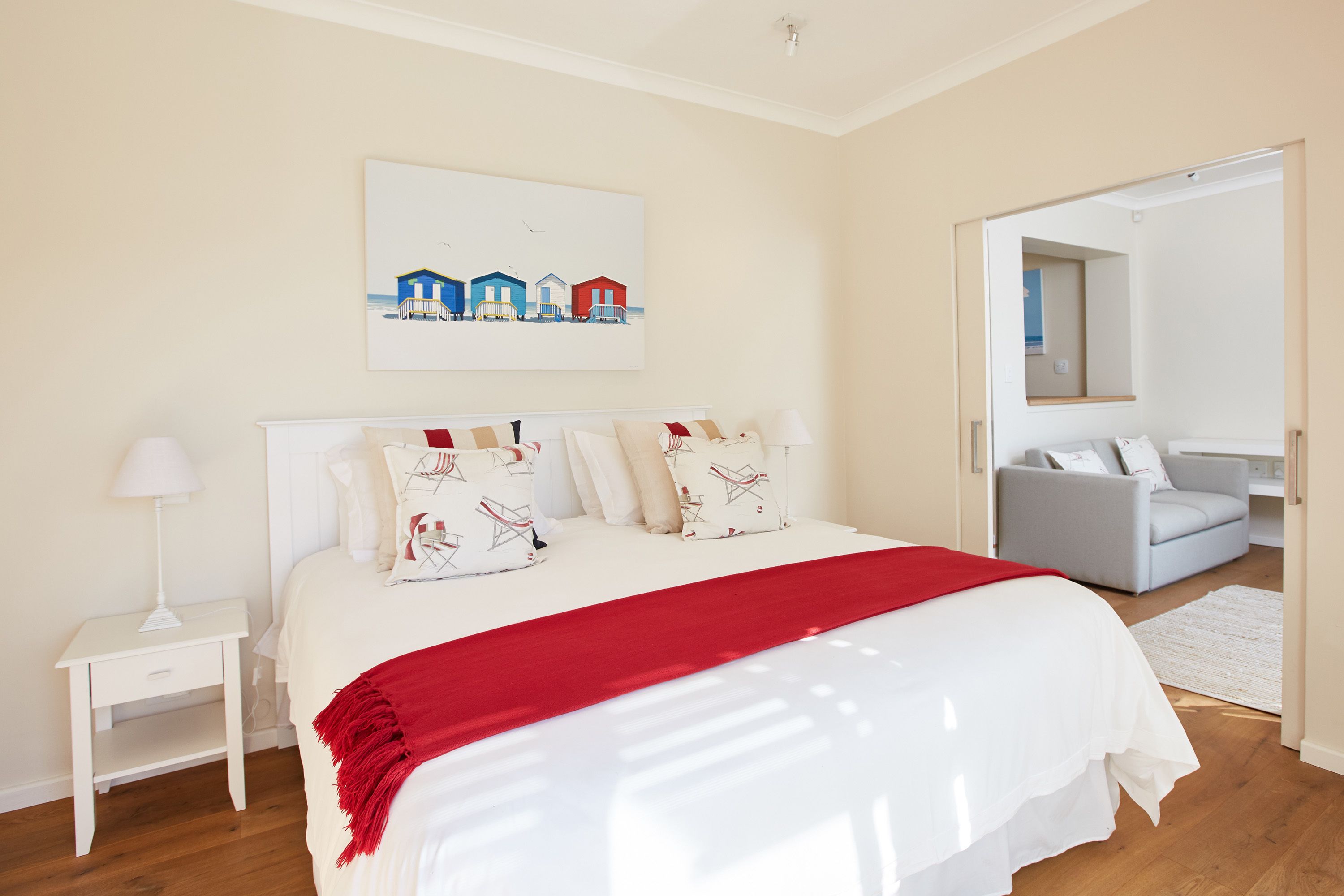 Number Eleven | 4 bedrooms, Egyptian cotton sheets, premium bedding, in-room safe