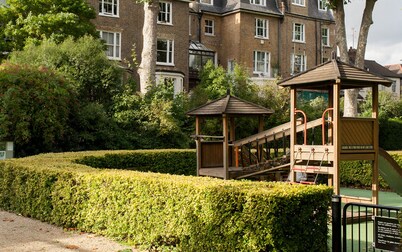 Europa House Apartments