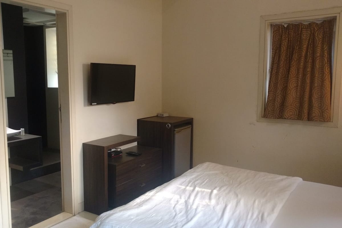 Family Suite | Laptop workspace, free WiFi, bed sheets