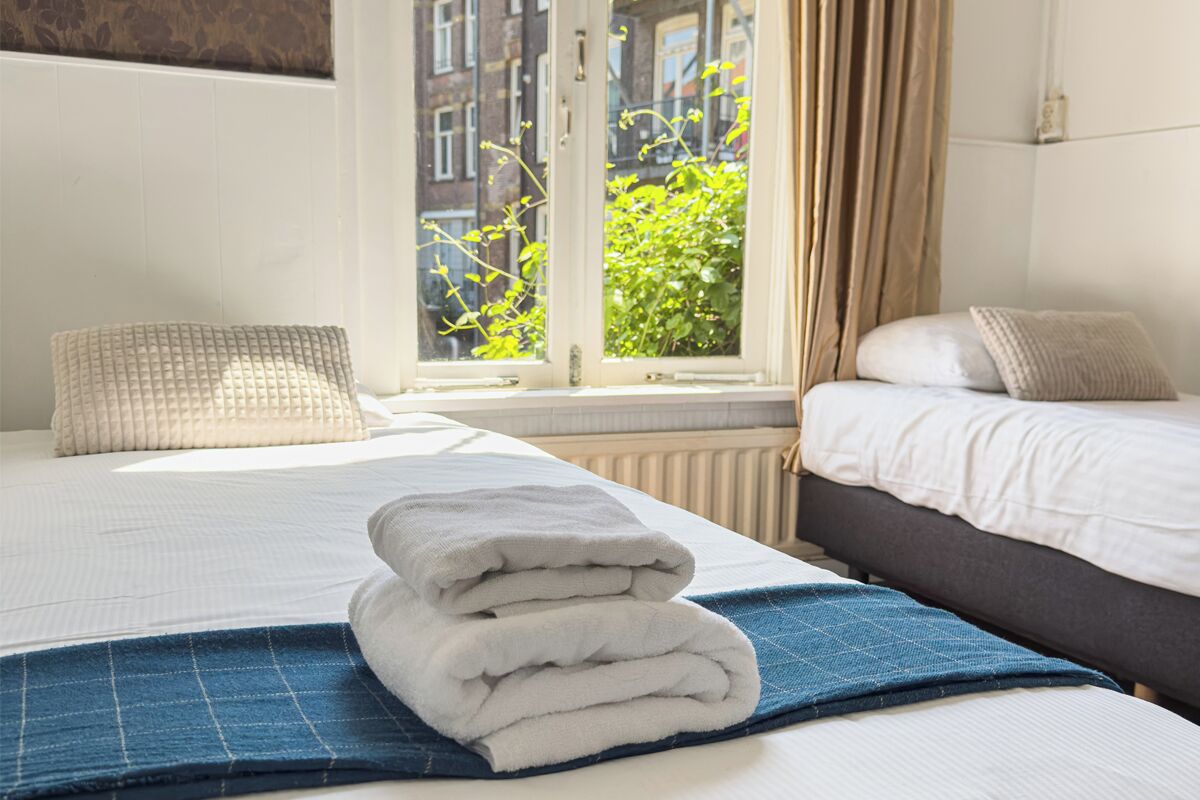 이코노미 트윈룸 | 객실 내 금고, 책상, 무료 WiFi, 침대 시트