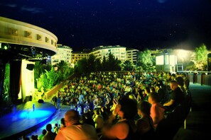 야외 결혼식 공간