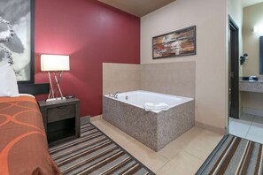 Suite, 1 cama de matrimonio grande, accesible para personas con discapacidad (Mobility, Bathtub) | Bañera de hidromasaje