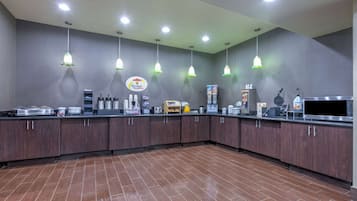 Free buffet breakfast
