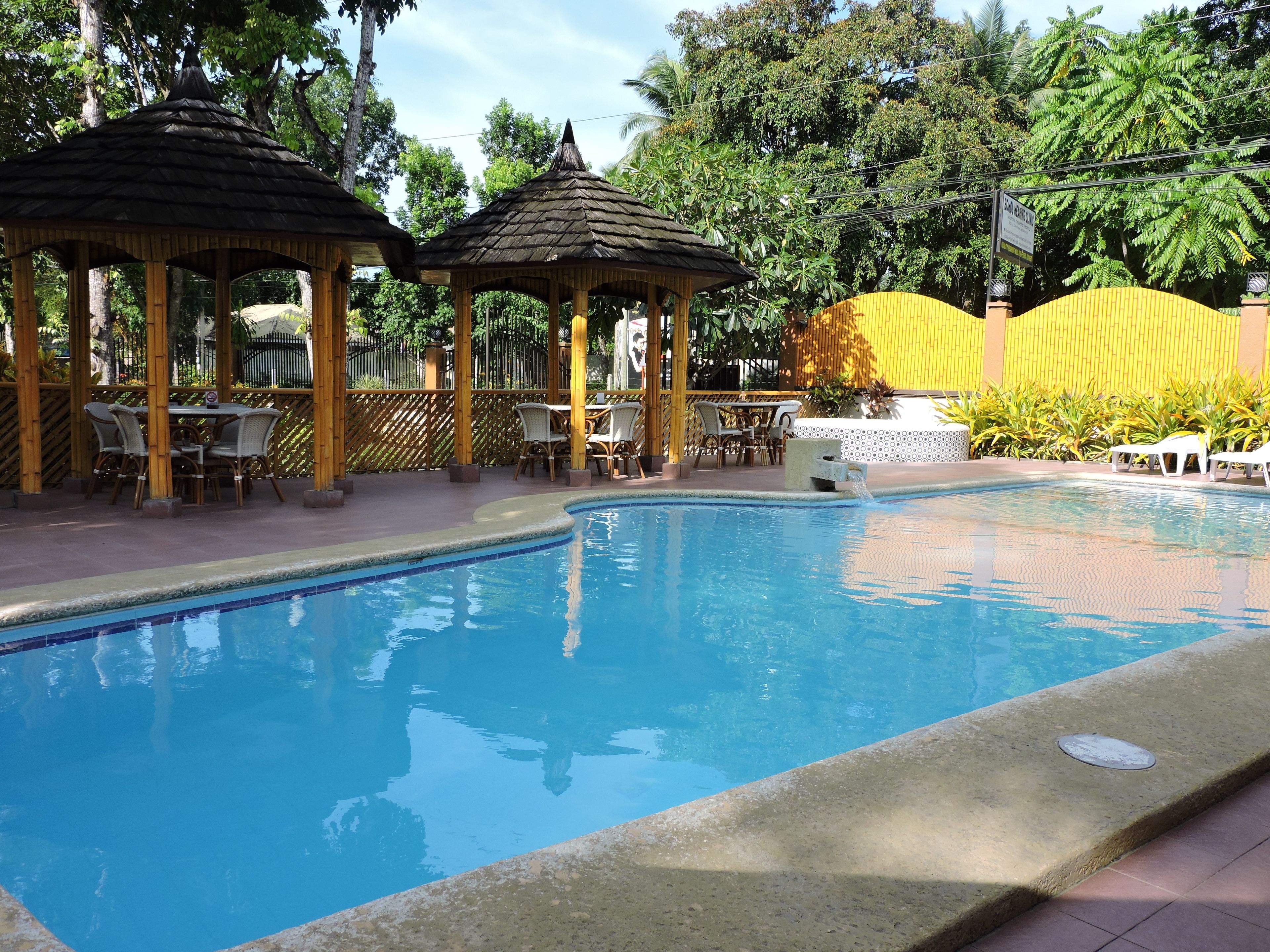 Outdoor pool, pool umbrellas