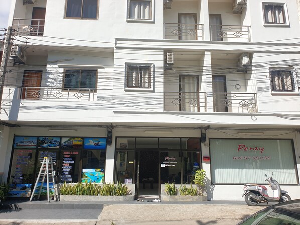 Exterior - Penzy Guesthouse (Koh Samui)