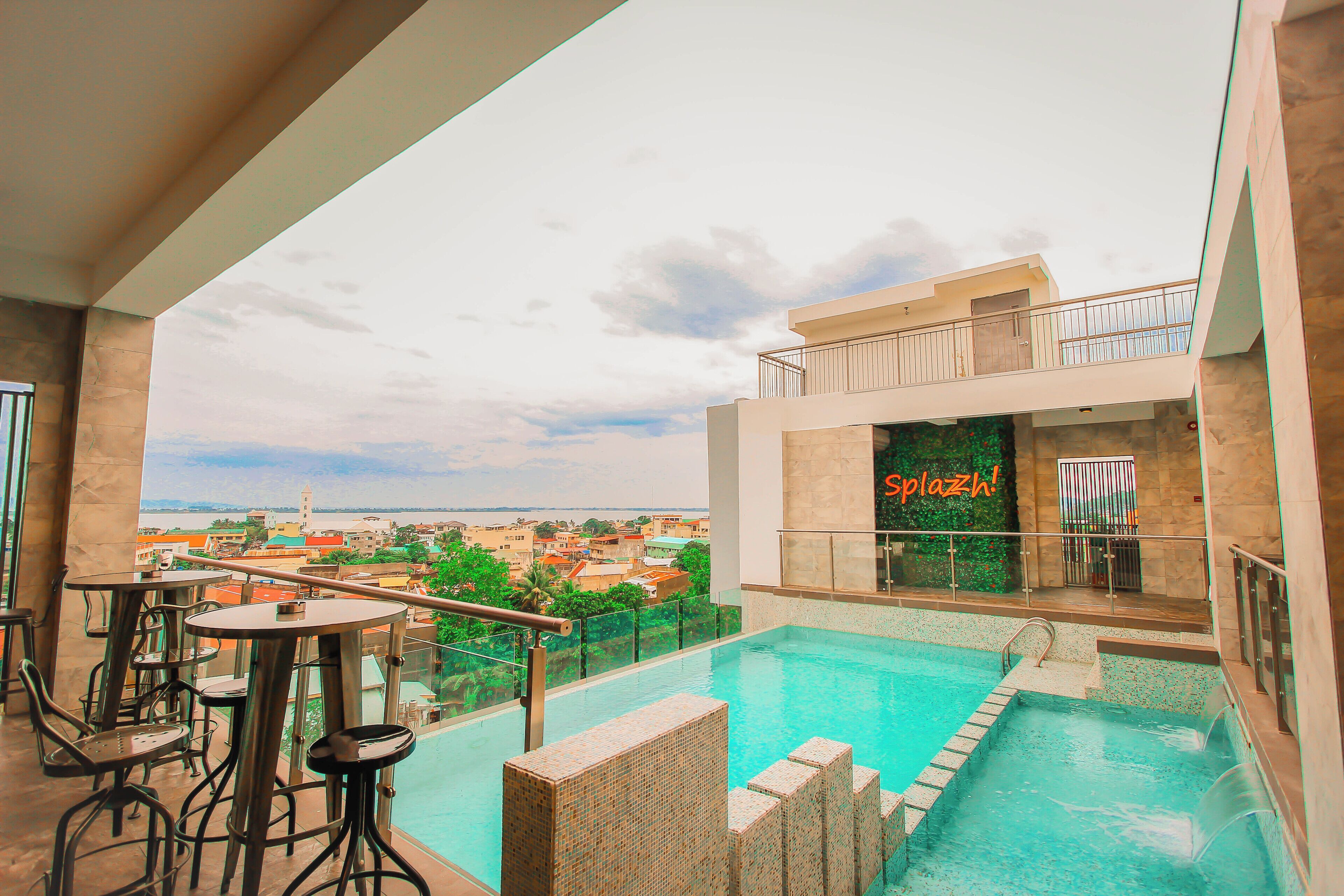 Rooftop pool