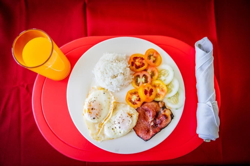 Café da manhã continental mediante uma taxa