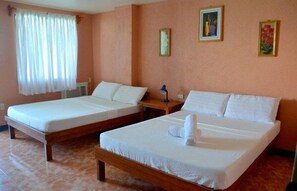 تجهيزات عازلة للصوت وواي فاي مجانًا وملاءات أسرّة