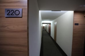 Hallway - Hotel Astor (Mexico City)