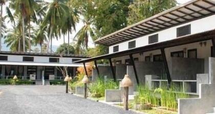 Baan Taa Yaay Bungalow