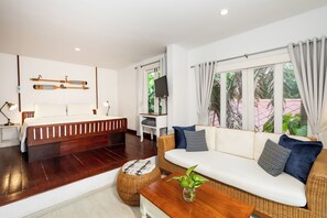 開放式客房, 露台 | 迷你吧、客房內保險箱、遮光布/窗簾、熨斗/熨衣板