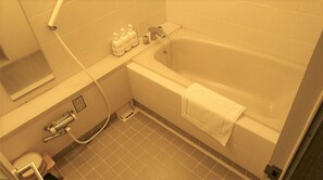 Japanese-style Tatami Room, Non Smoking | Bathroom