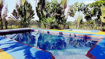 2 piscinas al aire libre