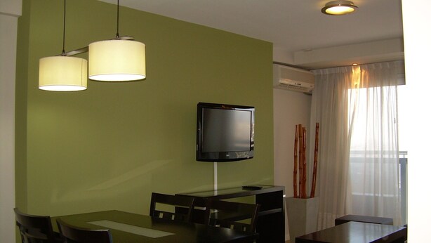 32-inch plasma TV with cable channels, TV - Flower By Garden II (Cordoba)