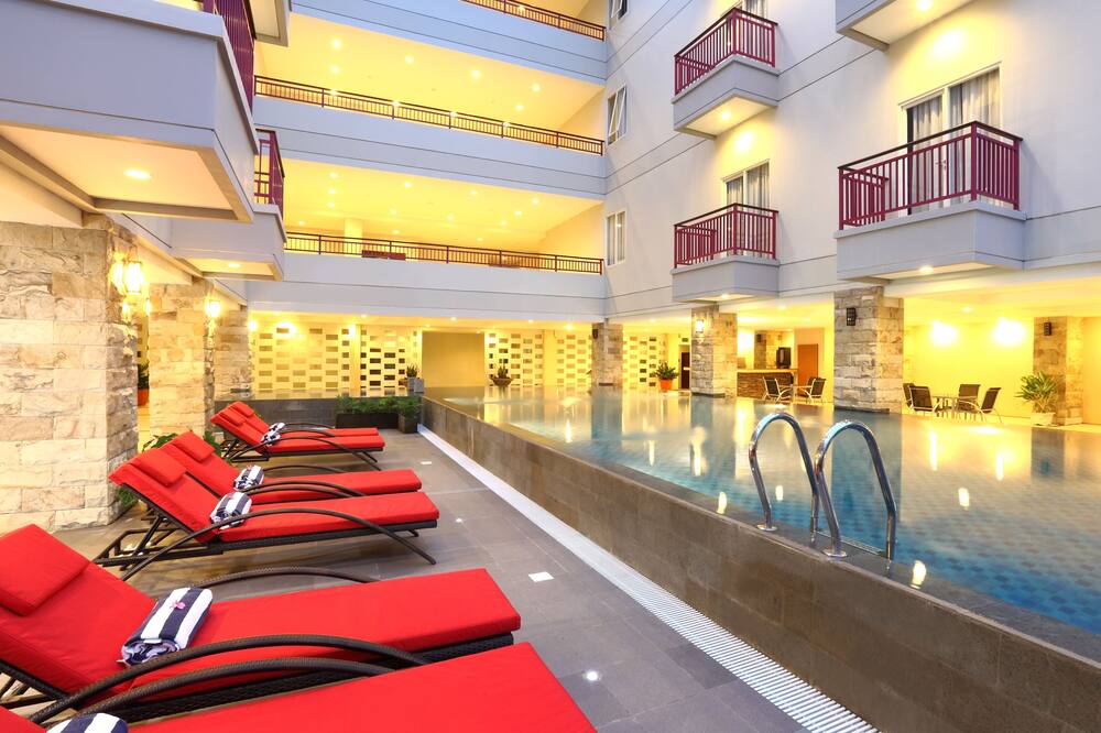 Lombok Plaza Hotel & Convention