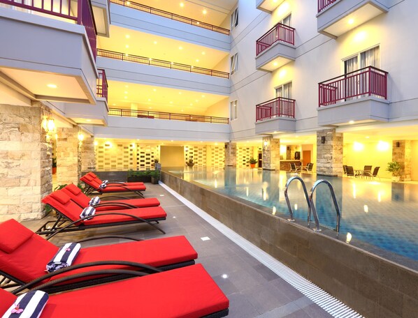 Indoor pool, outdoor pool, sun loungers