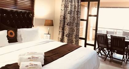 Jay and Bee Guest House