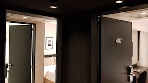 Apartamento júnior | 1 quarto, roupas de cama premium, camas com colchões pillow-top