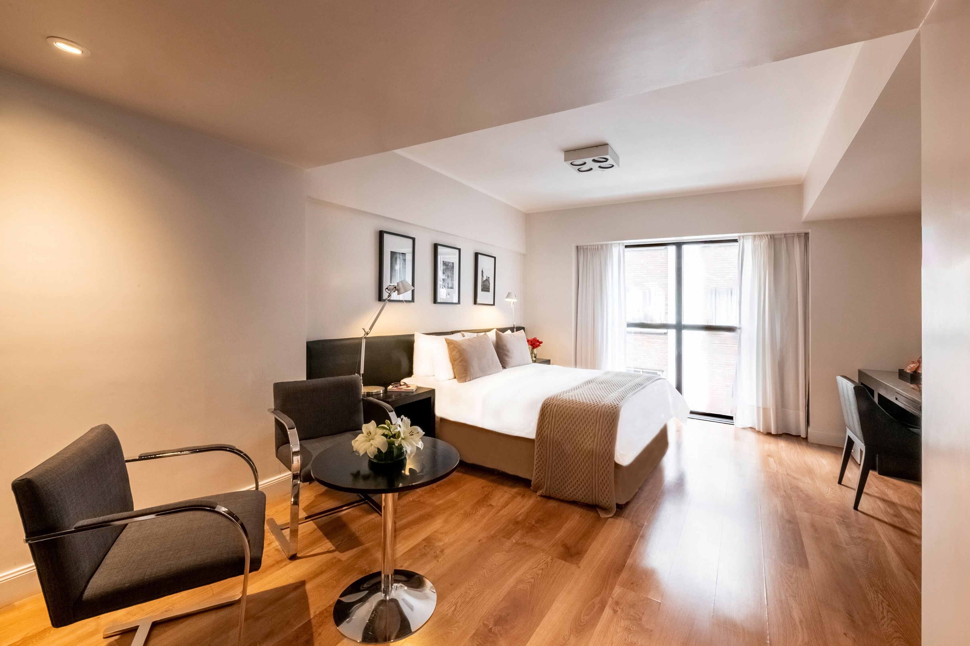 superior room | city view