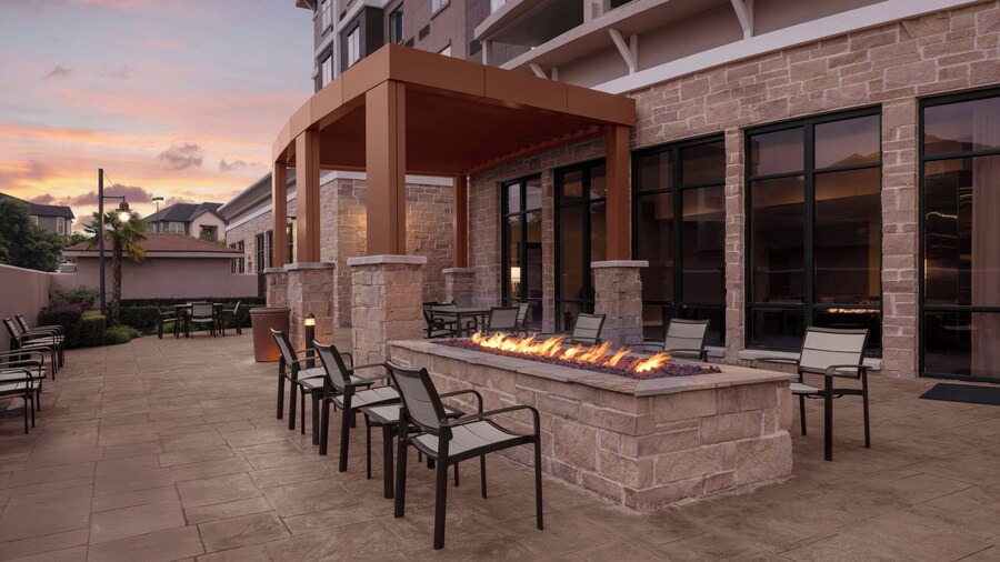 Courtyard Houston Kingwood