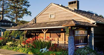 Cannon Beach Hotel Collection