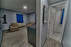 Apartment, 1 Bedroom, Kitchenette | Living area | TV