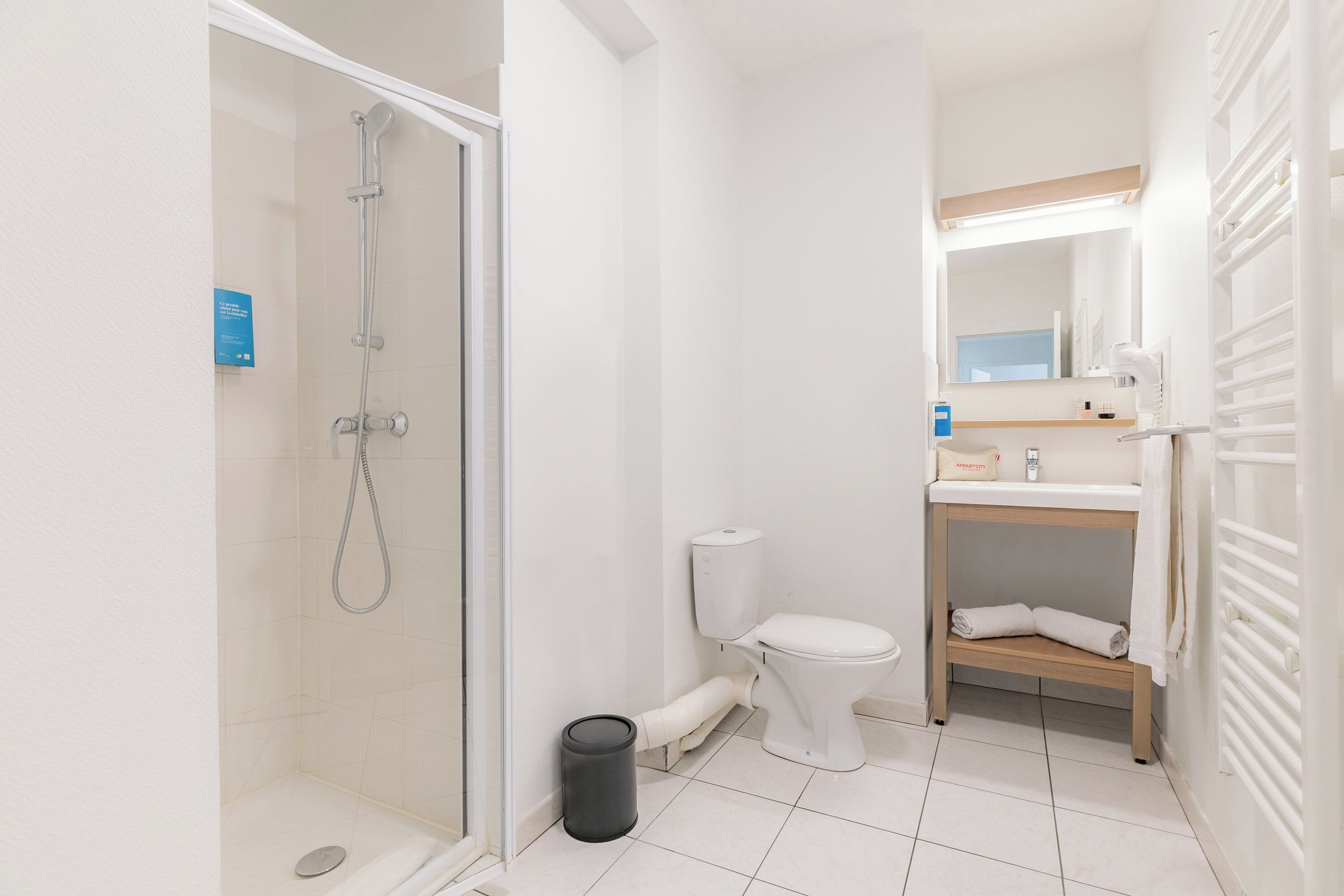 Apartment | Bathroom