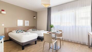 Desk, soundproofing, iron/ironing board, free WiFi