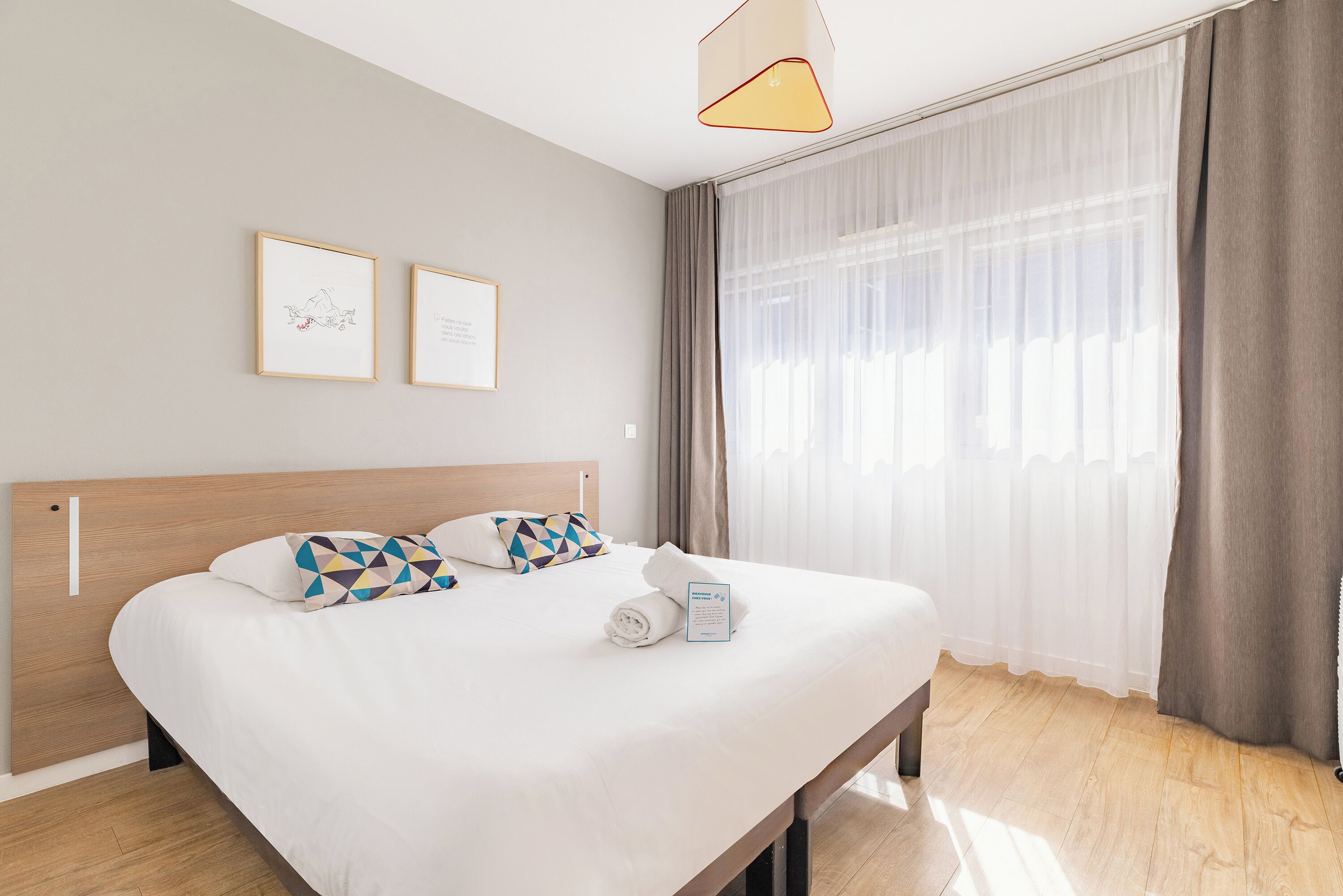 Appartement | Een bureau, geluiddichte muren, een strijkplank/strijkijzer, gratis wifi