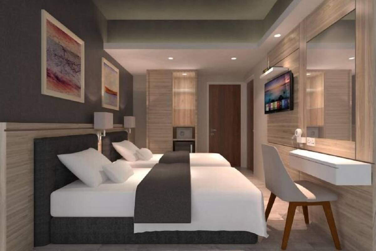 Egyptian cotton sheets, down comforters, pillowtop beds, minibar