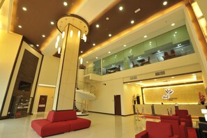 Lobby - Hallmark Regency Hotel - Johor Bahru (Johor Bahru)