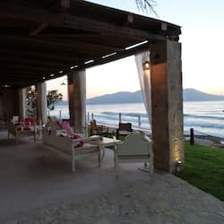 Snack bar