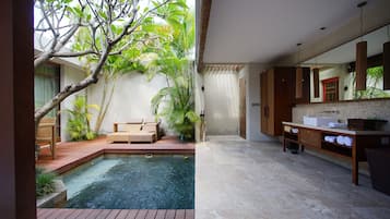 1 kamar tidur, seprai premium, minibar gratis, dan brankas