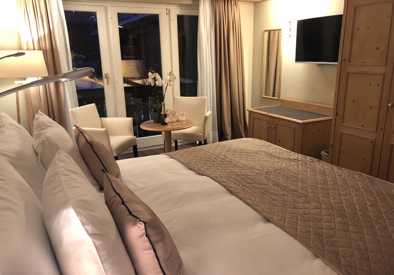 superior double room, mountain view (matterhorn) | hypo-allergenic bedding, minibar, in-room safe, free cots/infant beds