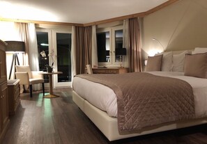 Biancheria da letto ipoallergenica, minibar, una cassaforte in camera