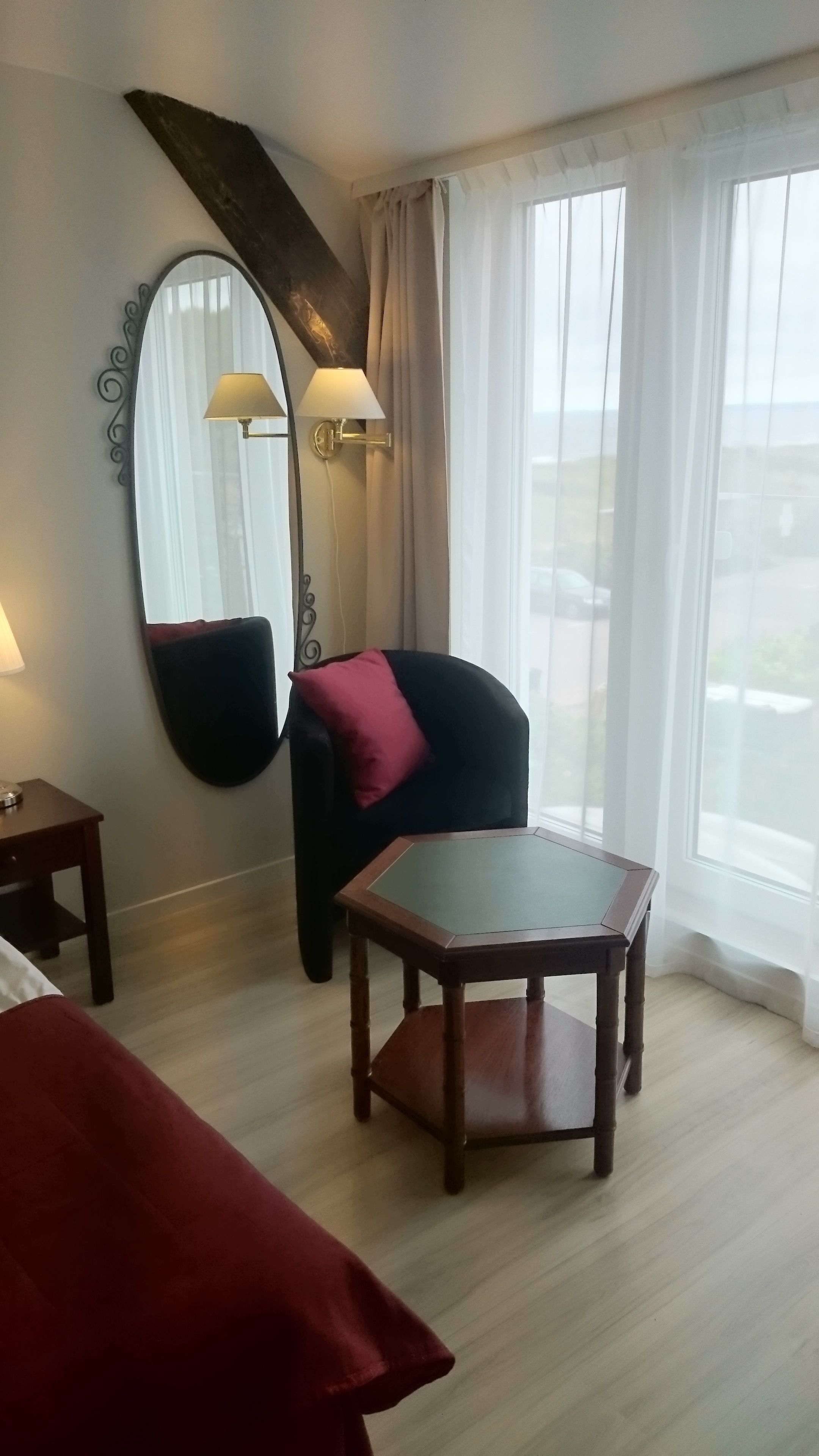 standard double room, sea view | 1 bedroom, minibar, individually decorated, individually furnished