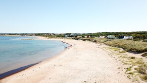 Beach nearby - Vejby Strand Hotel (Vejbystrand)