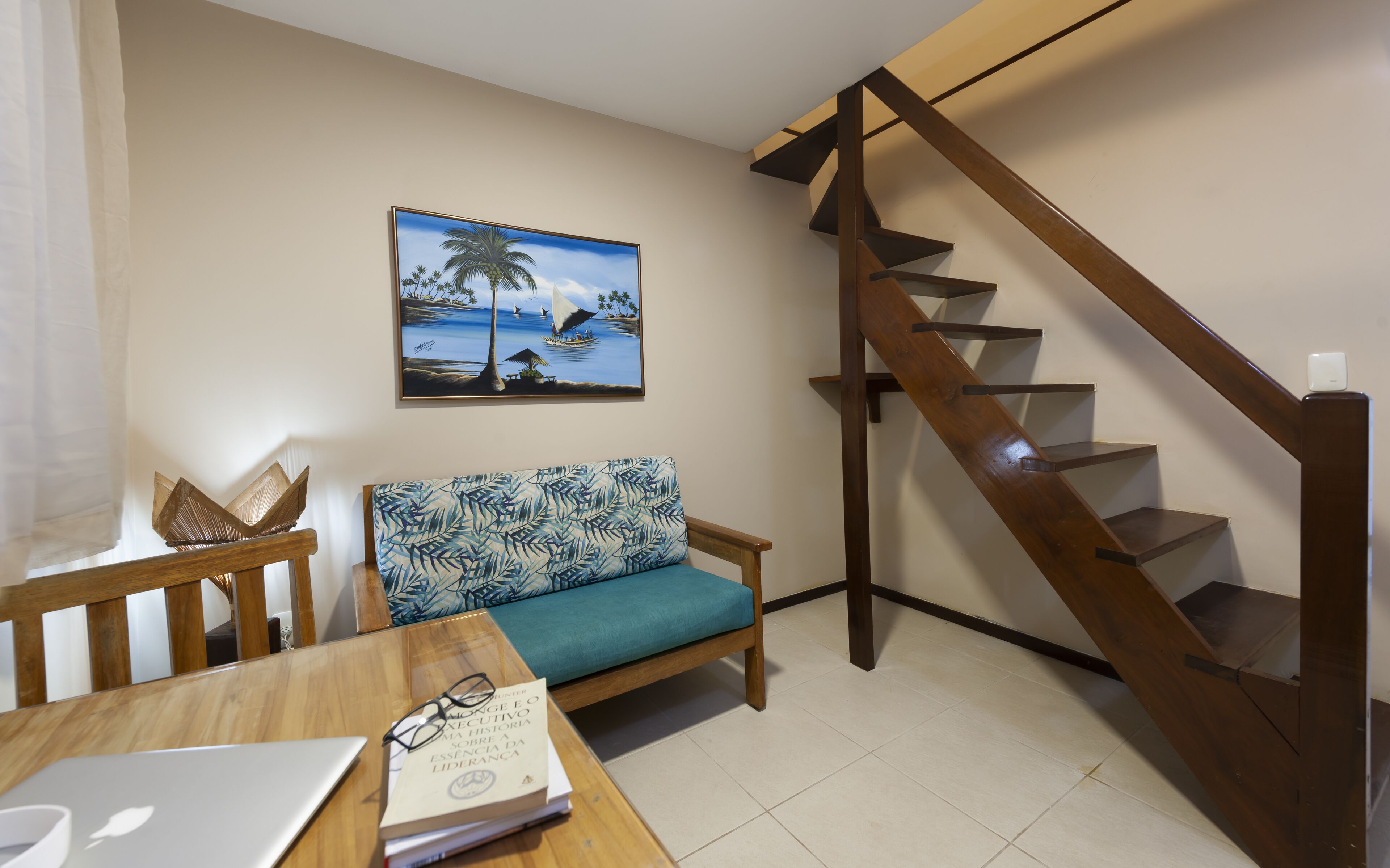 superior apartment | living room | tv