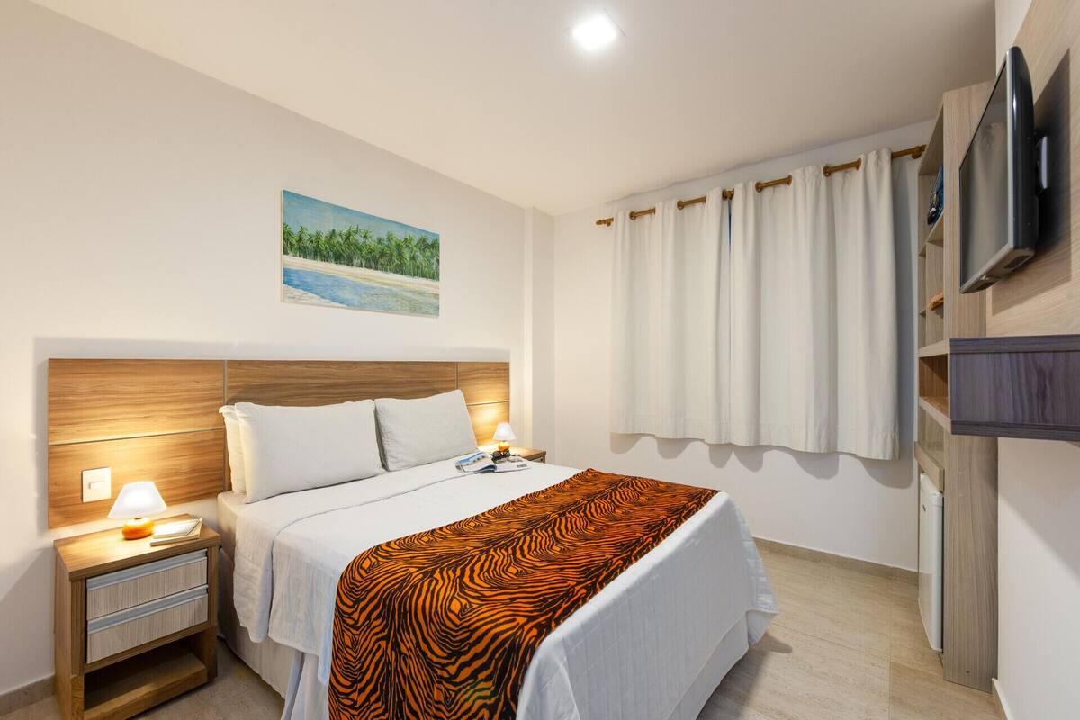 Minibar, in-room safe, free WiFi, bed sheets