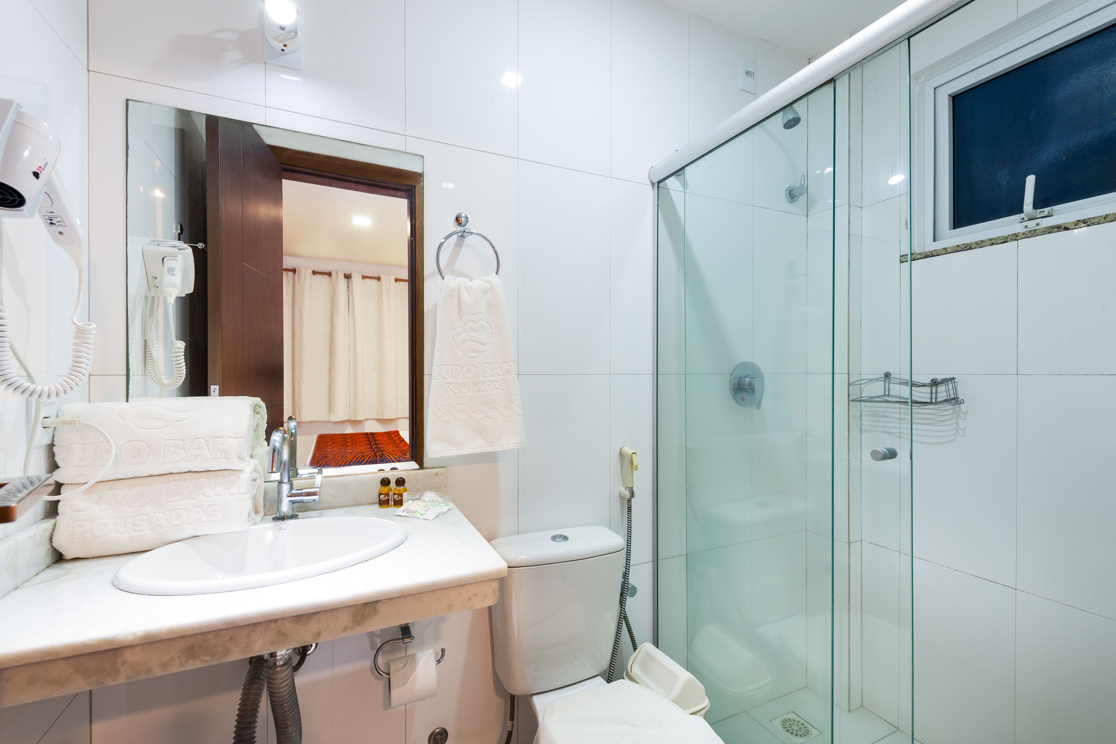 apartment | bathroom | shower, rainfall showerhead, free toiletries, hair dryer