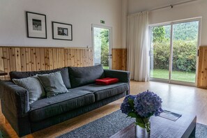 Apartment, 2 Bedrooms | Desk, blackout curtains, soundproofing, iron/ironing board