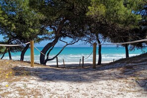 Beach nearby - Alcudia Boutique Apartments (Alcúdia)