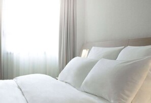 Minibar, desk, soundproofing, free cribs/infant beds - Ibis Barretos (Barretos)