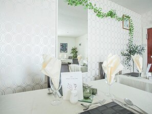 Restaurant - The White Swan Inn (Berwick-upon-Tweed)