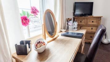 Premium Double or Twin Room, Ensuite