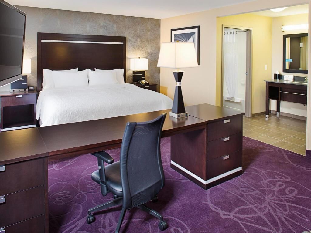Desk, free cribs/infant beds, free WiFi, bed sheets