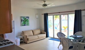 Sea Grape | Living area