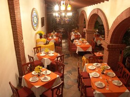 Daily buffet breakfast for a fee